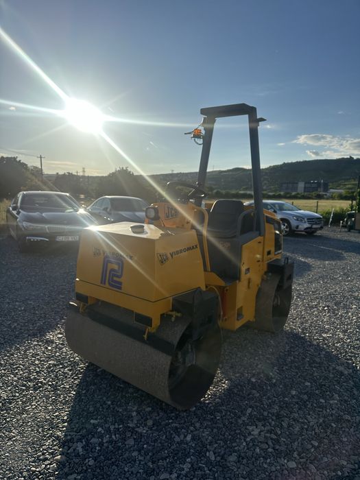 Cilindru compactor JCB Vibromax VMT 280 2.8 tone Finantare avans 0