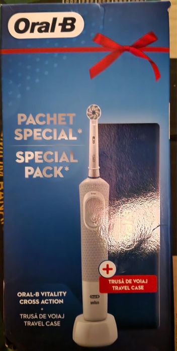 Periuta electrica Oral B + travel case