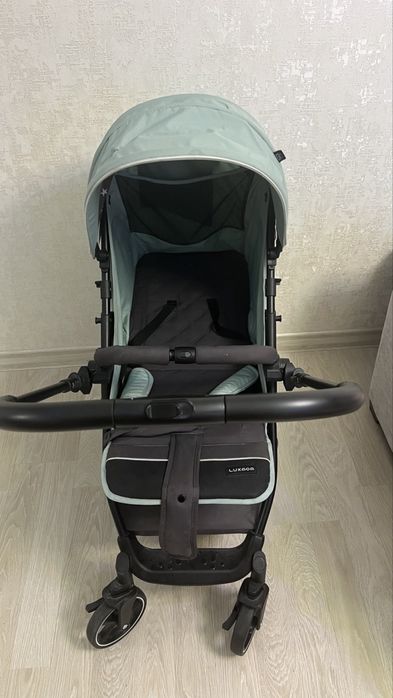 Продам детскую коляску