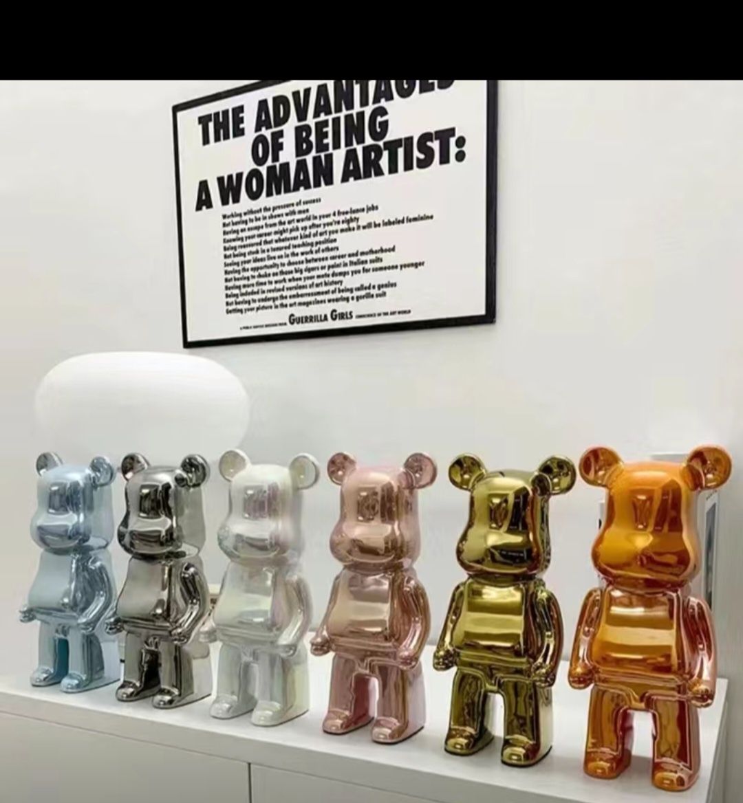 bearbrick сувениры.