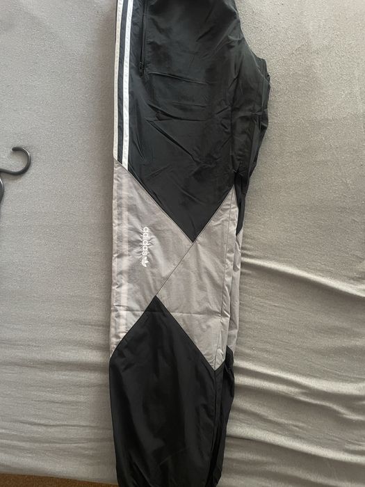Мъжко шушляково долнище adidas