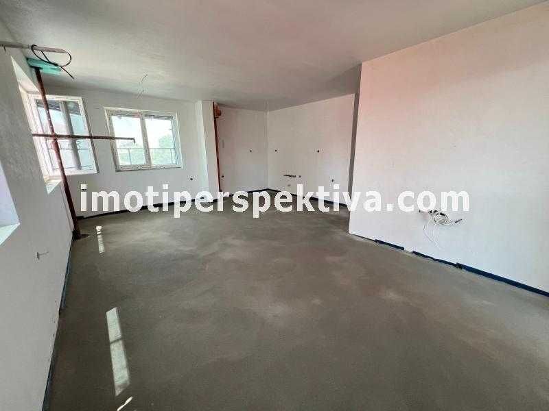 Продава се Тристаен апартамент в Пловдив, Христо Смирненски - 104 кв.м за 1183 €/кв.м - Снимка #2