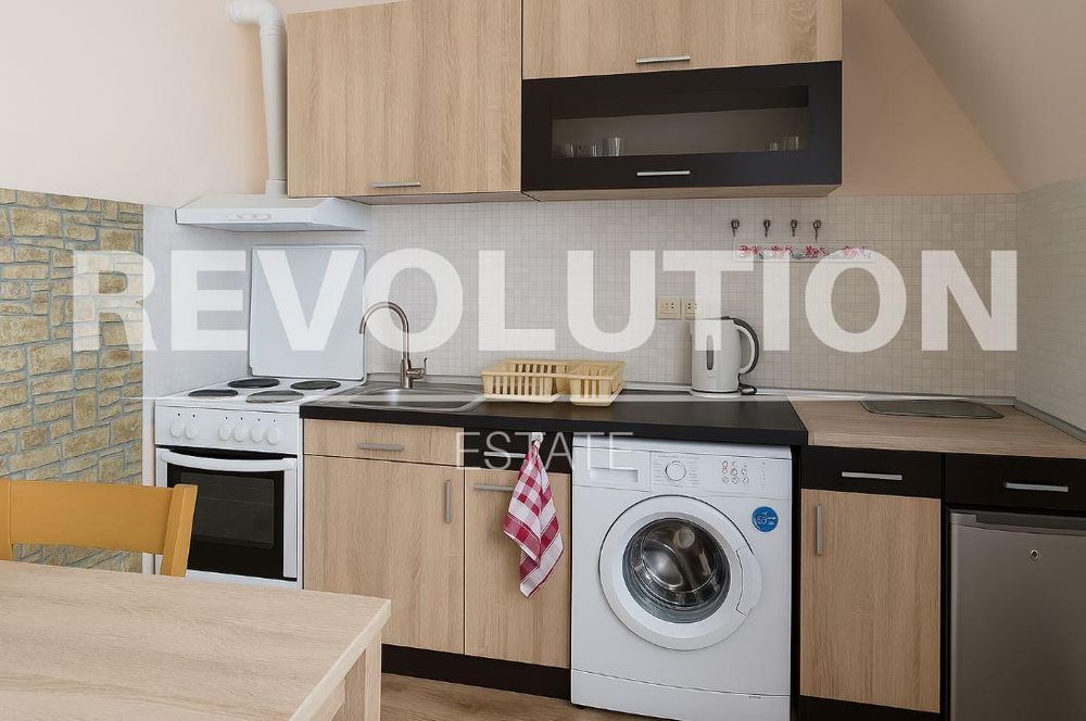 Дава се под наем Двустаен апартамент в Варна, Аспарухово - 65 кв.м за 350 € - Снимка #2