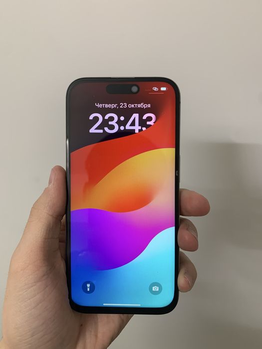 Продам айфон 15 про 128