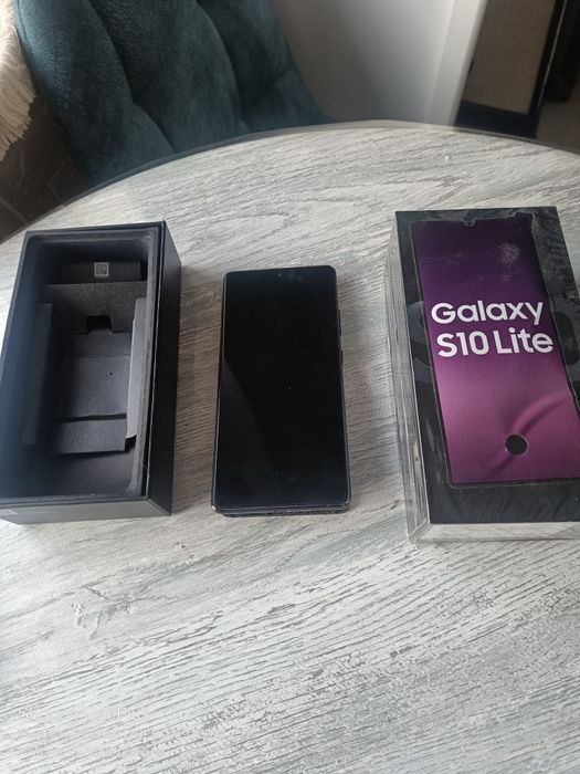 Телефон галакси S 10 Lite на запчасти