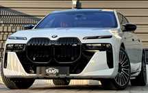 BMW M7 571cp M760/Televizor spate/Sky Lounge/Usi electrice/Ventilatie/Masaj