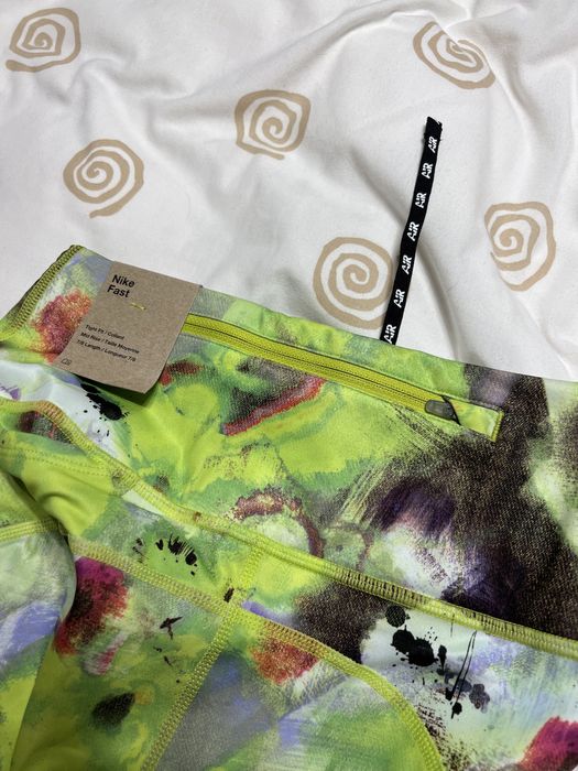 Nike спортен клин НОВ оригинален!!!