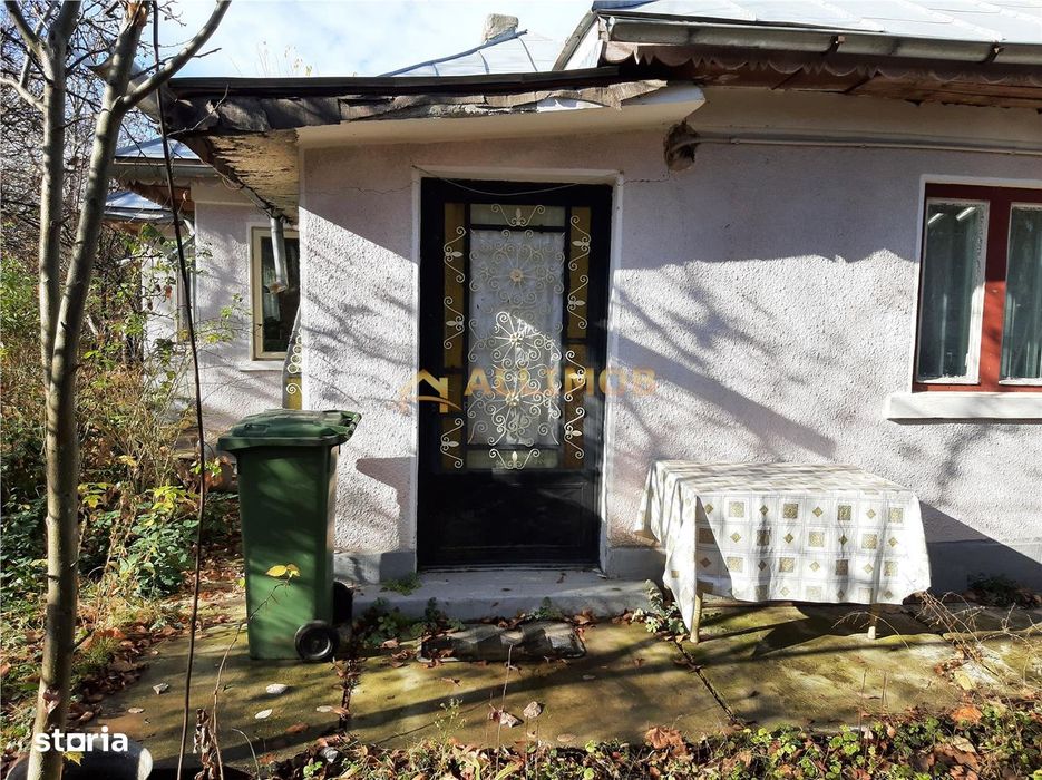 Casa cu 4 camere în zona Tabaci, Valenii de Munte – teren 1000 m².