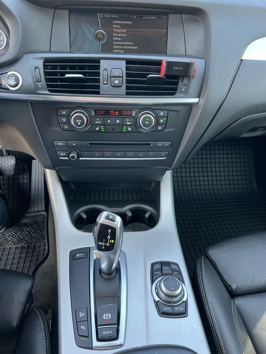 Bmw X3 2.0 xDrive Automat - M Pack - PRET FIX