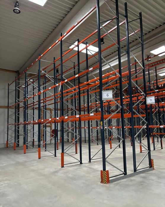 Rafturi metalice industriale paleti depozitare 549