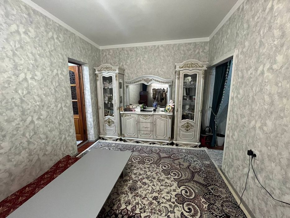 Авиасозлар 2, Кадышева базар продается квартира