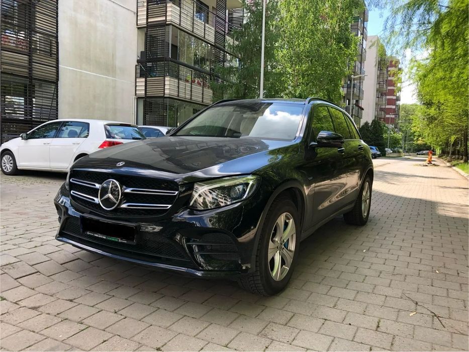 Mercedes-Benz GLC Mercedes-Benz GLC 350E 4MATIC(tva deductibil). 330cp. Fără daune