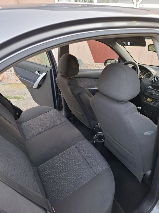 Chevrolet Aveo, an 2008, full options, GPL.
