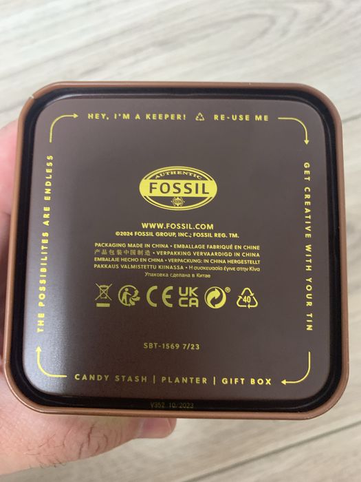 Ceas fossil aproape nou