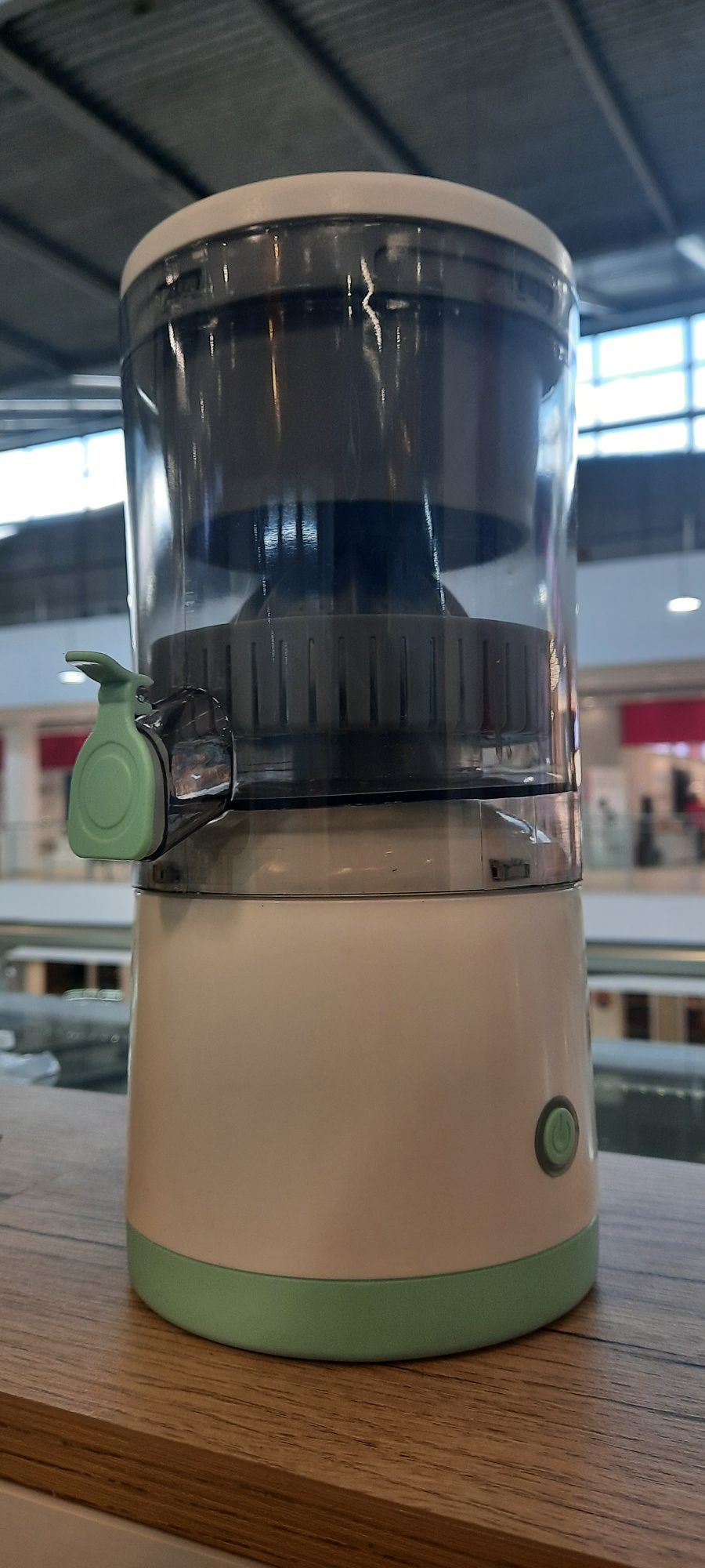 Citrus Juicer – 100% табиғи шырын, су қоспай!