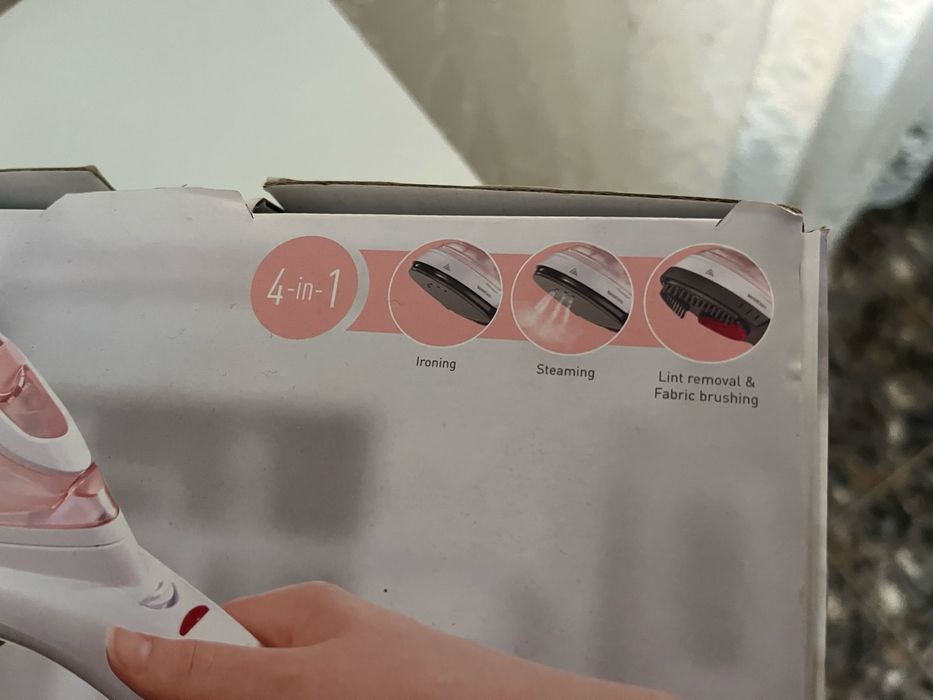 Aparat de calcat cu aburi