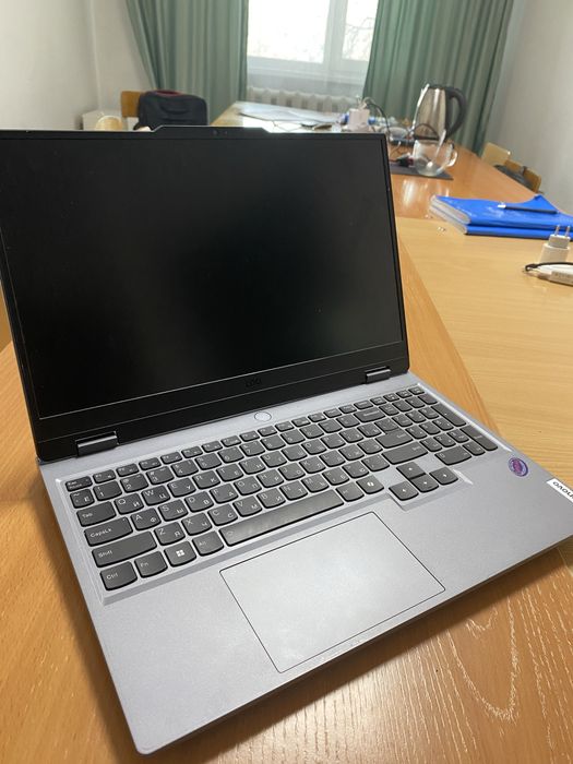Игровой ноутбук Lenovo Loq 15IAX9E с гарантией