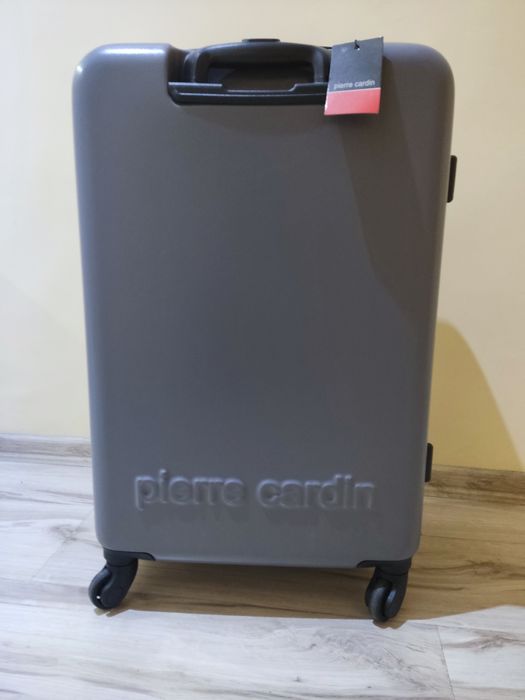 Куфар Pierre Cardin