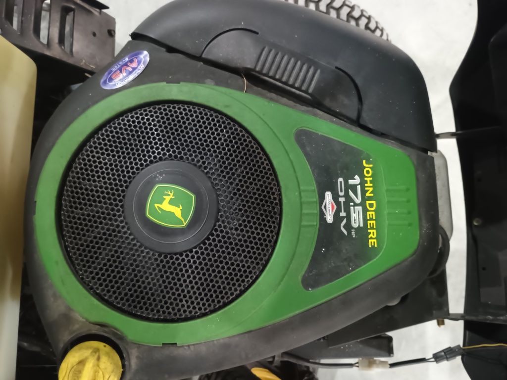 JOHN DEERE 17.5 OHV Косачка