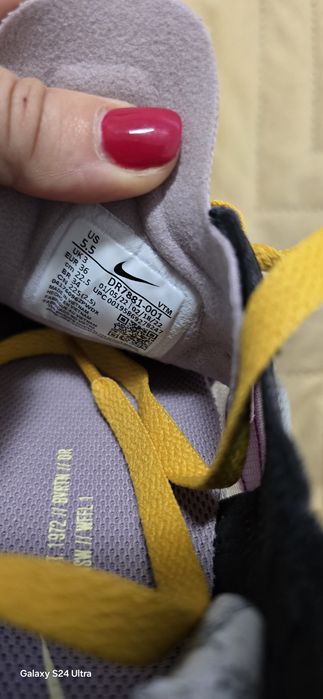 Nike waffle one от Англия 36 номер