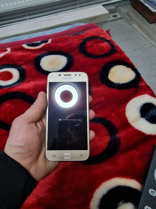 Vând doua telefone: Samsung galaxy j5 2017 telefon Qubo Model sp510