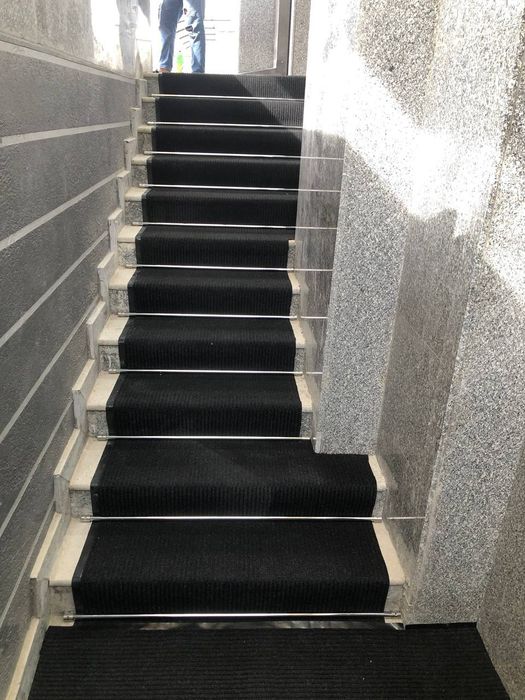 Kavralan gilam optim sotamiz ustonofka qilamiz