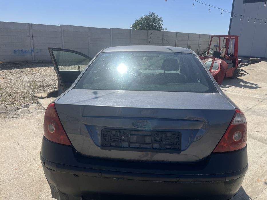 Vand cutie de viteze Ford Mondeo mk3 1.8 benzina 2004-2008
