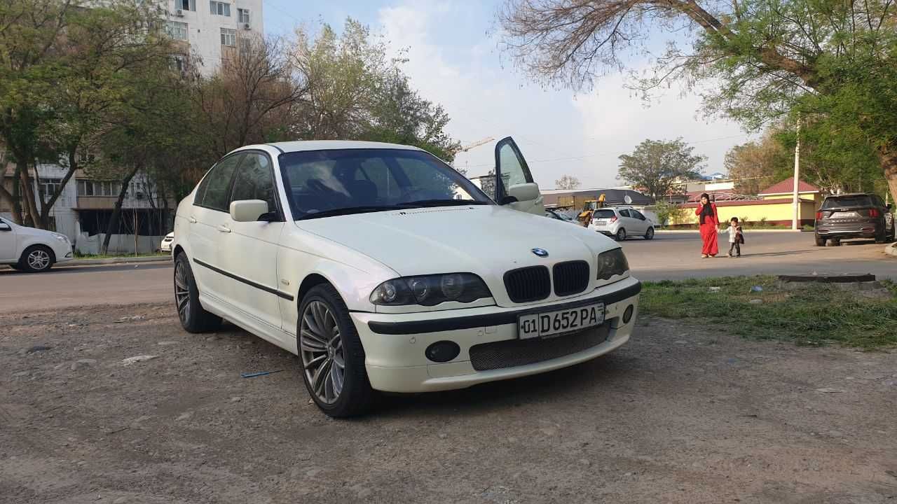 Продаётся авто в хорошем состоянии. Автомобиль в ДТП не участвовал.
