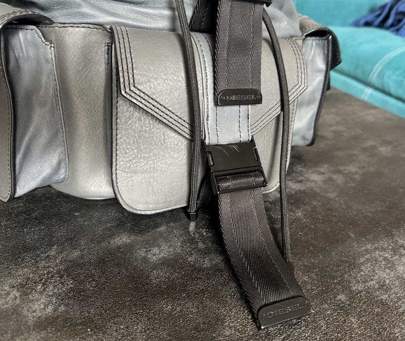 Раница Diesel от естествена телешка кожа