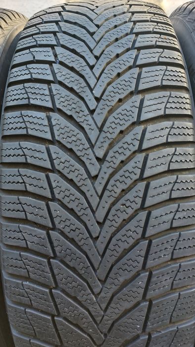 Зимни гуми 225/65/17 Nexen Winguard Sport Suv 4 броя