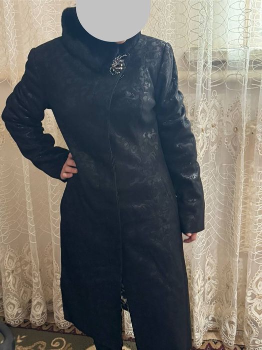 Пальто 250мын етик 250мын