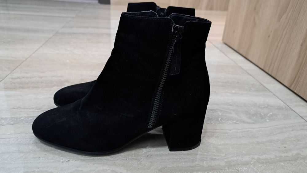 Botine piele naturală întoarsă, mărimea 39