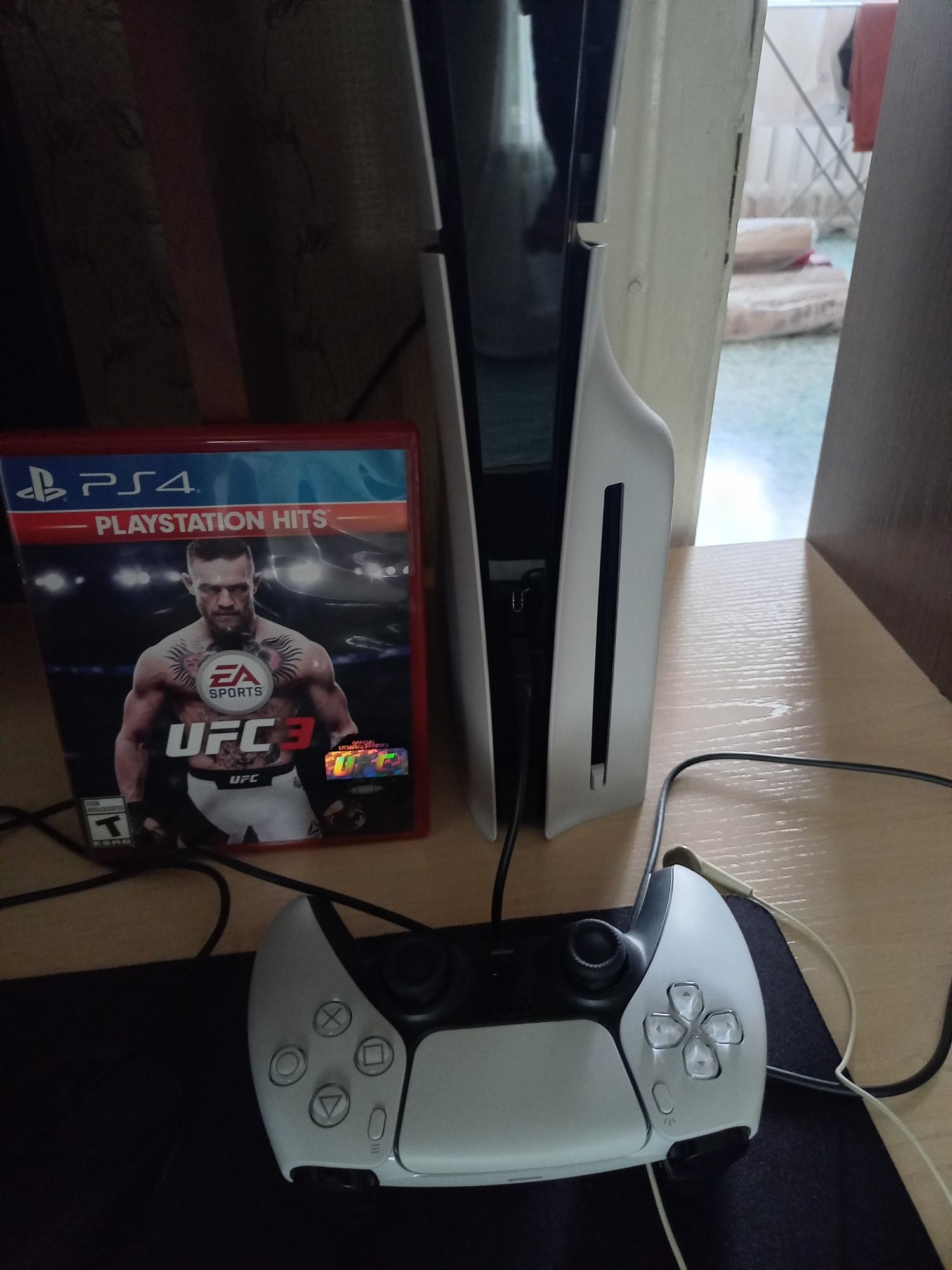 Продам Play Station 5