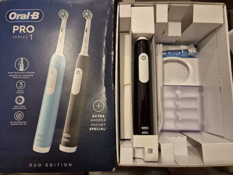 Periuta dinti Oral-B PRO 1 noua cu garantie (dock incarcare cadou)