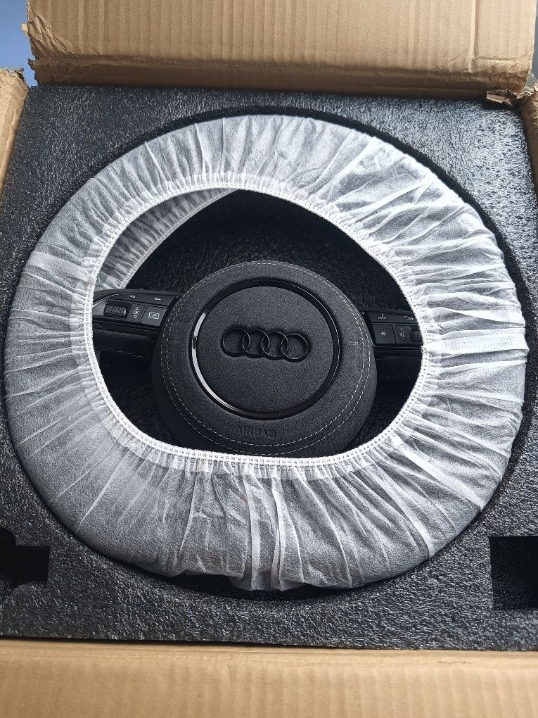 ТОП Волан S-line Audi A3 A4 A5 A6 A7 A8 Q3 Q5 Q7 комплект с Аербег