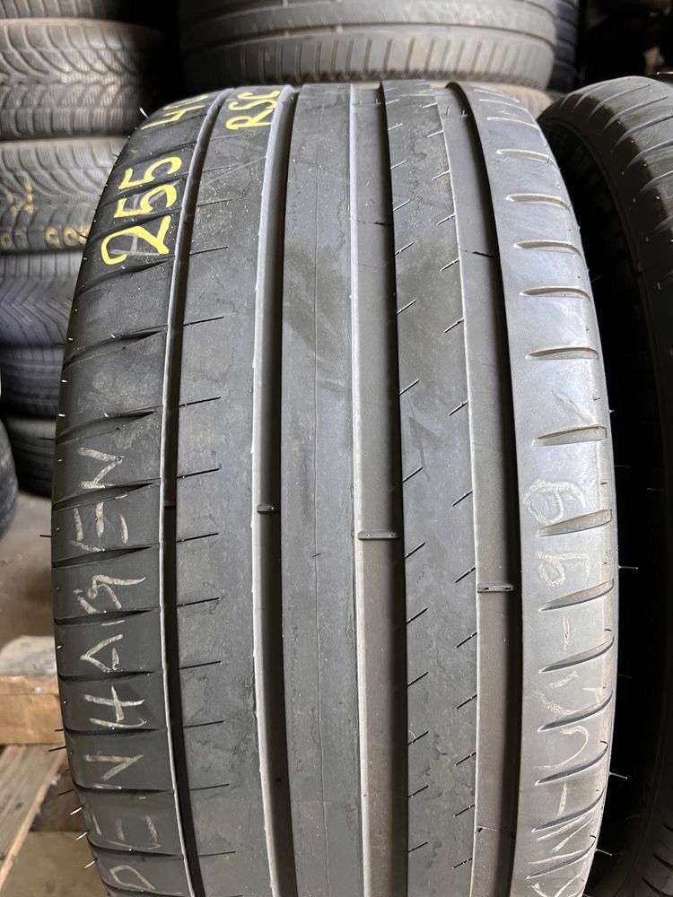 2 anvelope vara 255/40/18 , Michelin , RSC , DOT 2020 !