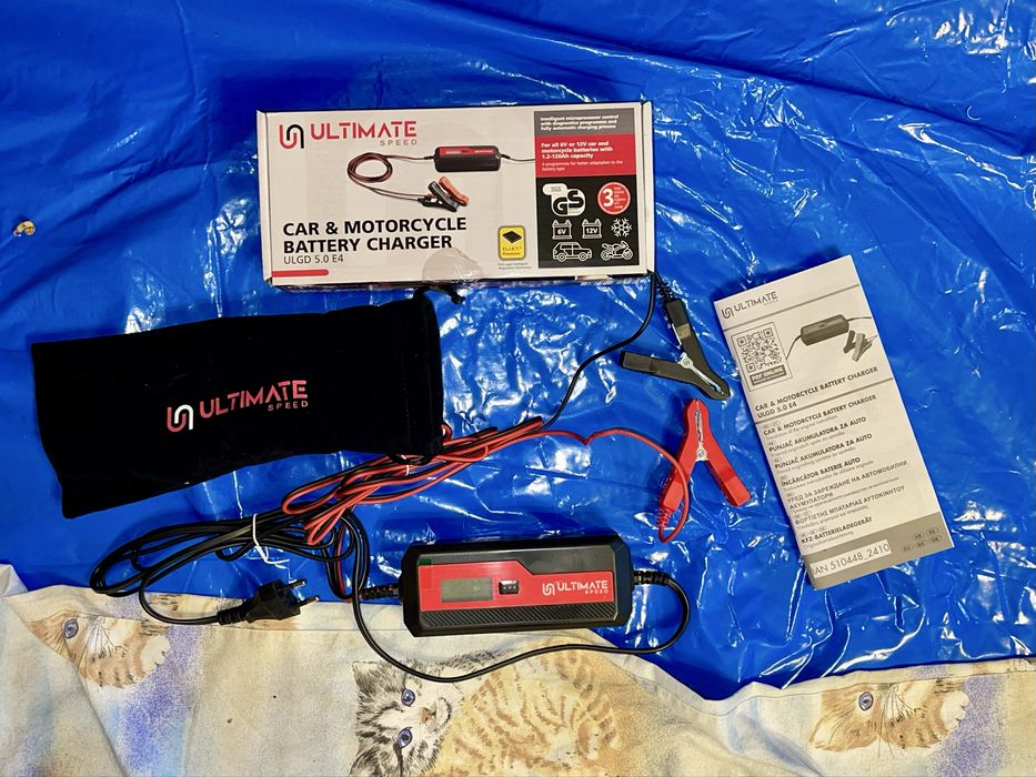 Интелигентно Зарядно за Акумулатор за Автомобили и Мотори