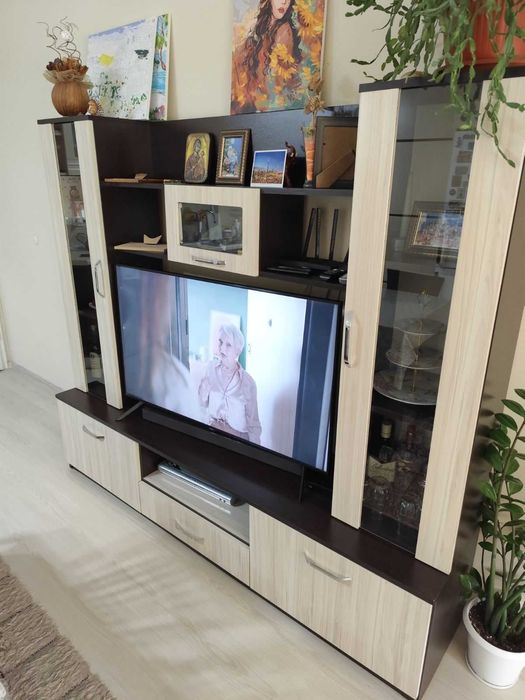 Продавам секция без забележки