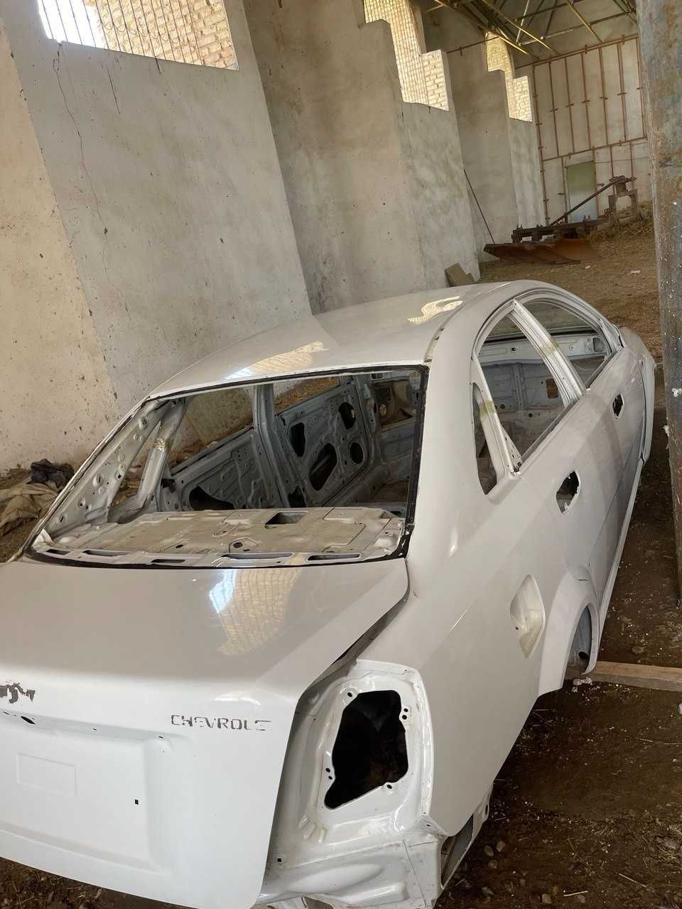 Ласетти Кузов аварийний