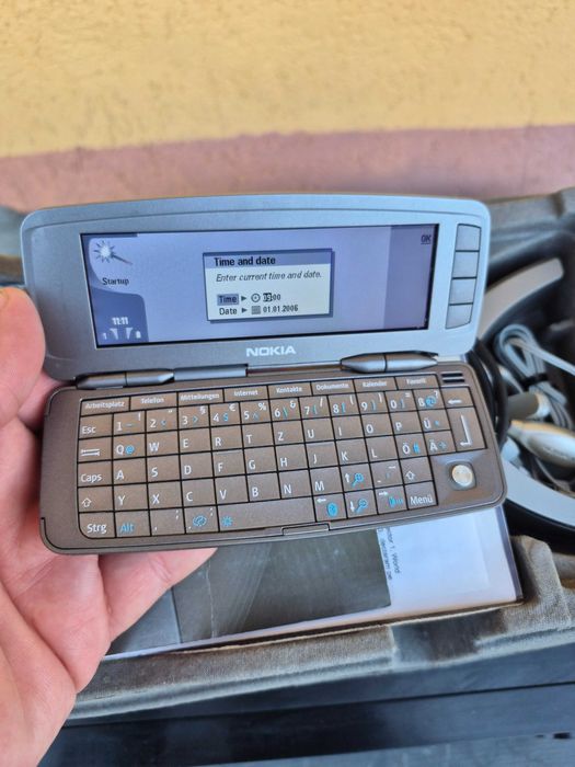 Nokia 9300i intr-o stare excelenta FULLBOX