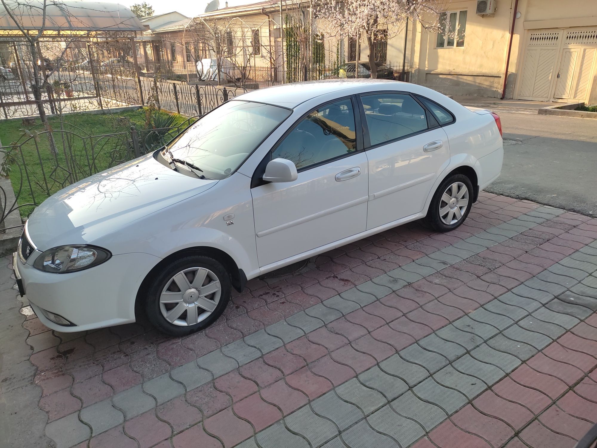 Daewoo Gentra 2016
