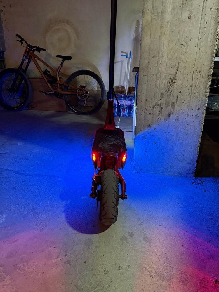 Електрическа тротинетка Kaabo Mantis 10 800 W