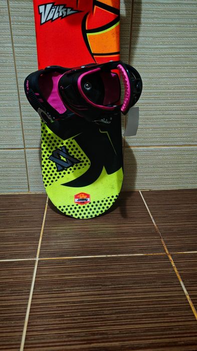 Placa snowboard 115 cm volkal -boots burton