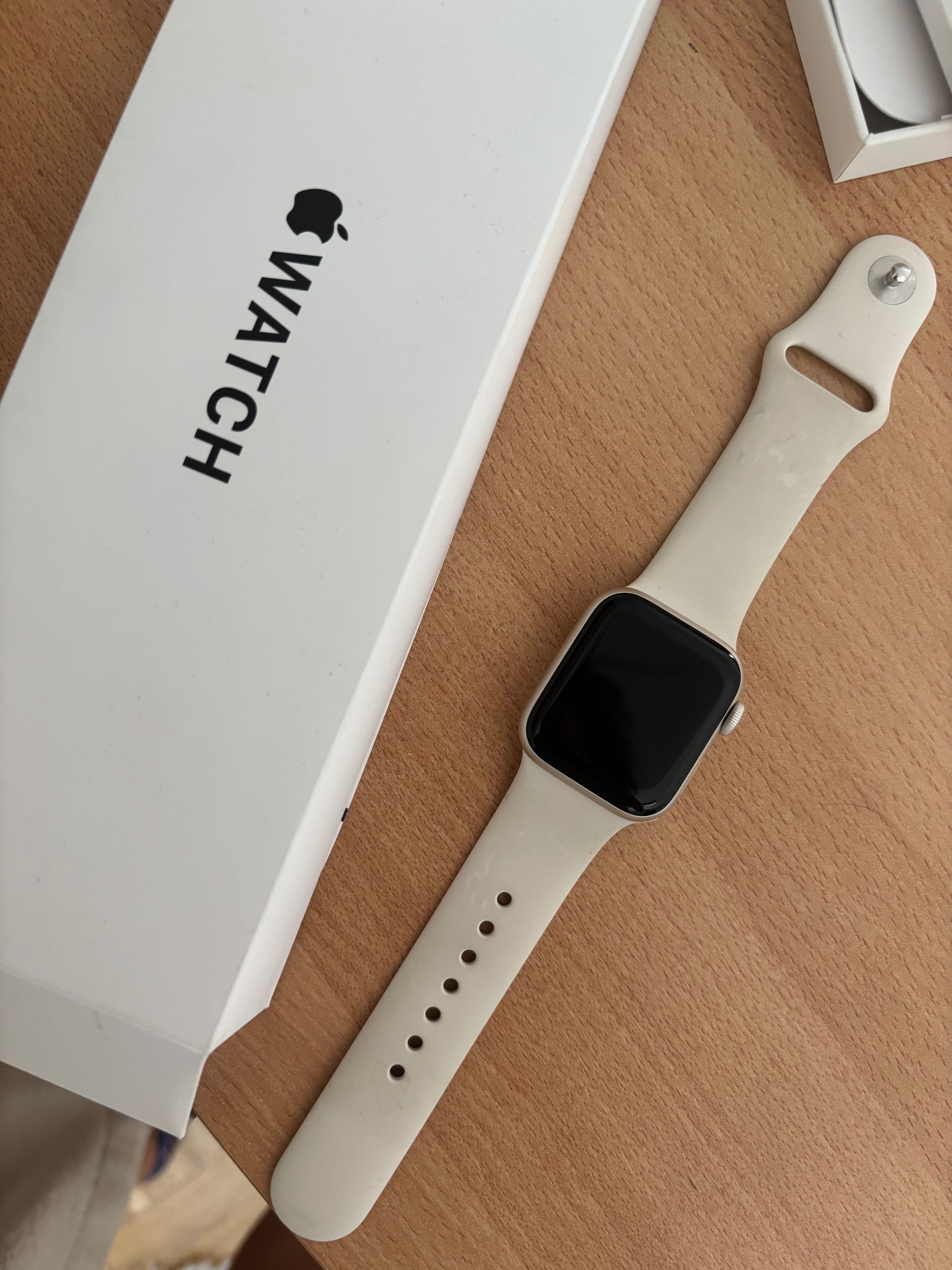 Apple Watch SE 2 в гаранция
