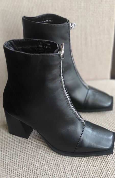 ASOS дамски боти от естествена кожа