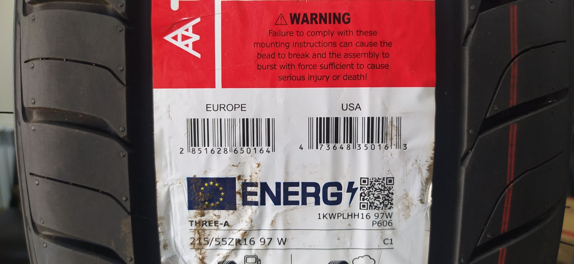 THREE-A 215/65R16C EFFITRAC 109/107T