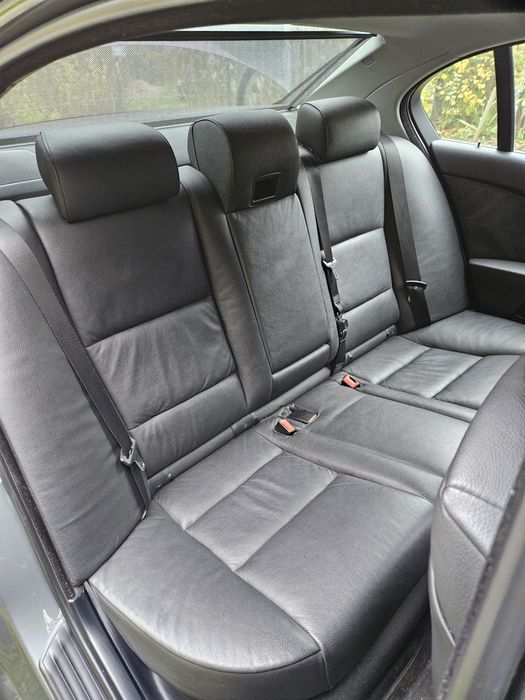 Задний диван с подогревом