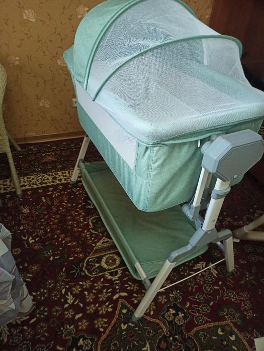 Елктроный калибелка и стулчик