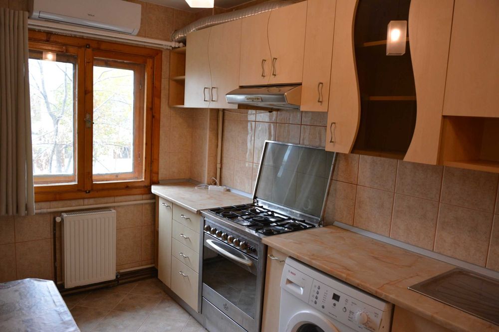 apartament de inchiriat