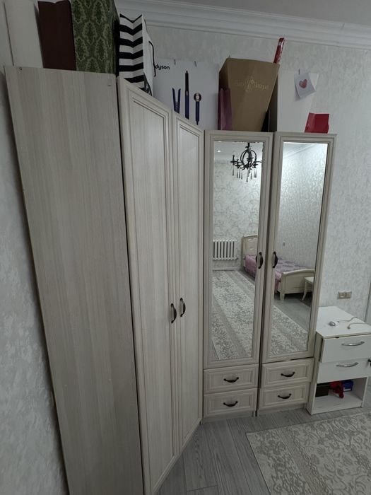 Шкаф для одежды.